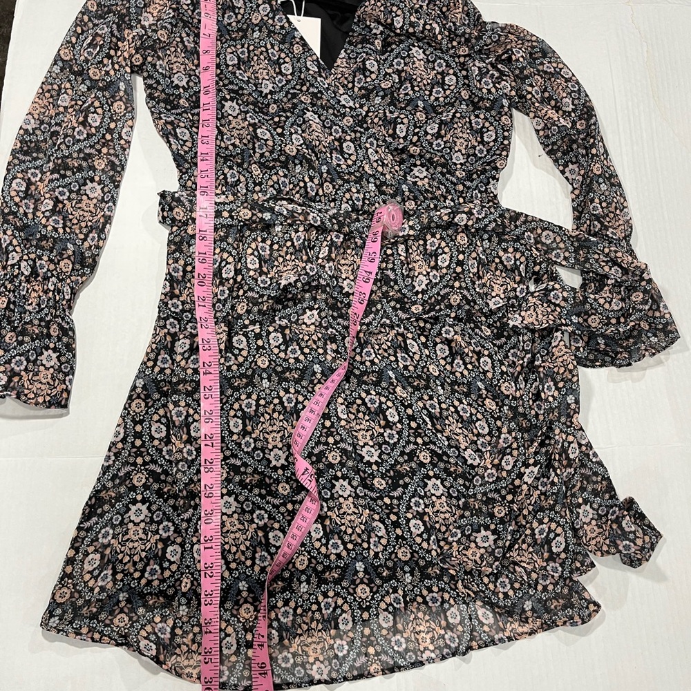 LAUREN CONRAD RUFFLE DRESS NEW WITH TAG - Picture 6 of 16